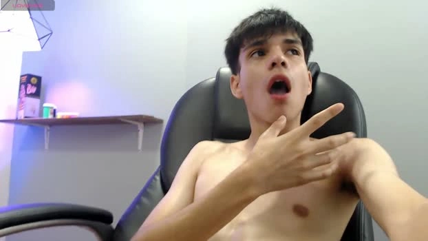 maxim_rod Live 22-07-2026 Gay Cam bigdick bigload