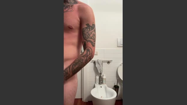 Tattoo Live 25-07-2026 Gay Cam toy big