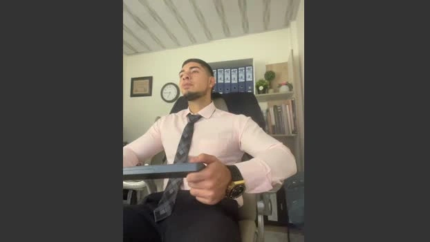 dimitri_coleman Live 25-07-2026 Gay Cam cute bigass