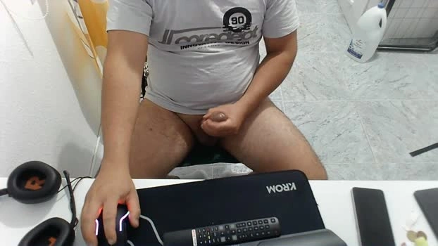 lucho2420 Live 26-07-2026 Gay Cam kissing prettyface